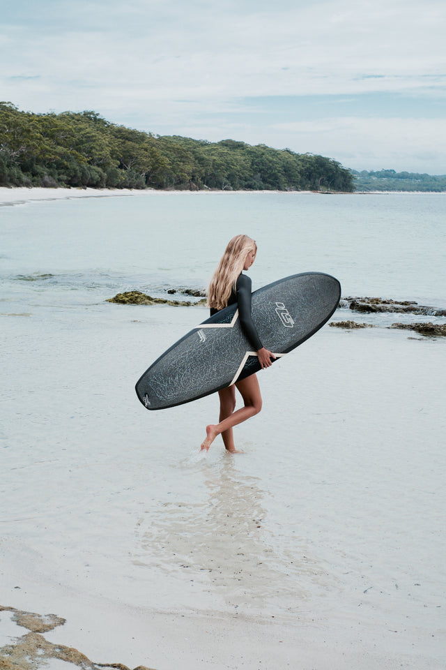 HANALEI REPONTY + ABYSSE FOR HSSTUDIO